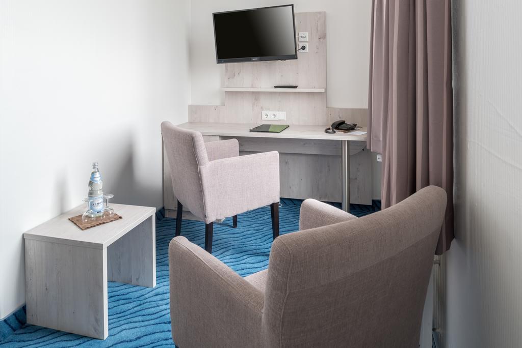 Hotel Inselhotel Rote Erde 3*